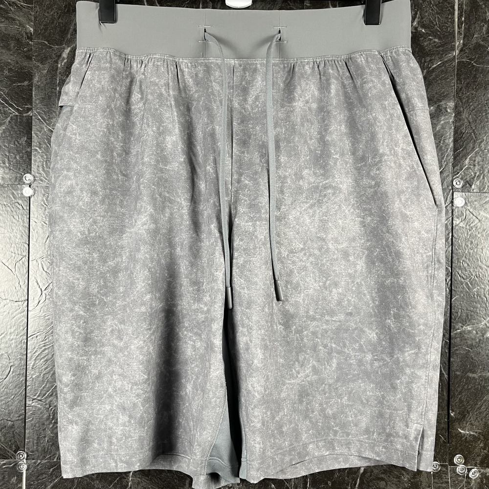 Lululemon Men's Grey T.H.E. Linerless Running 9" Short Fits Medium